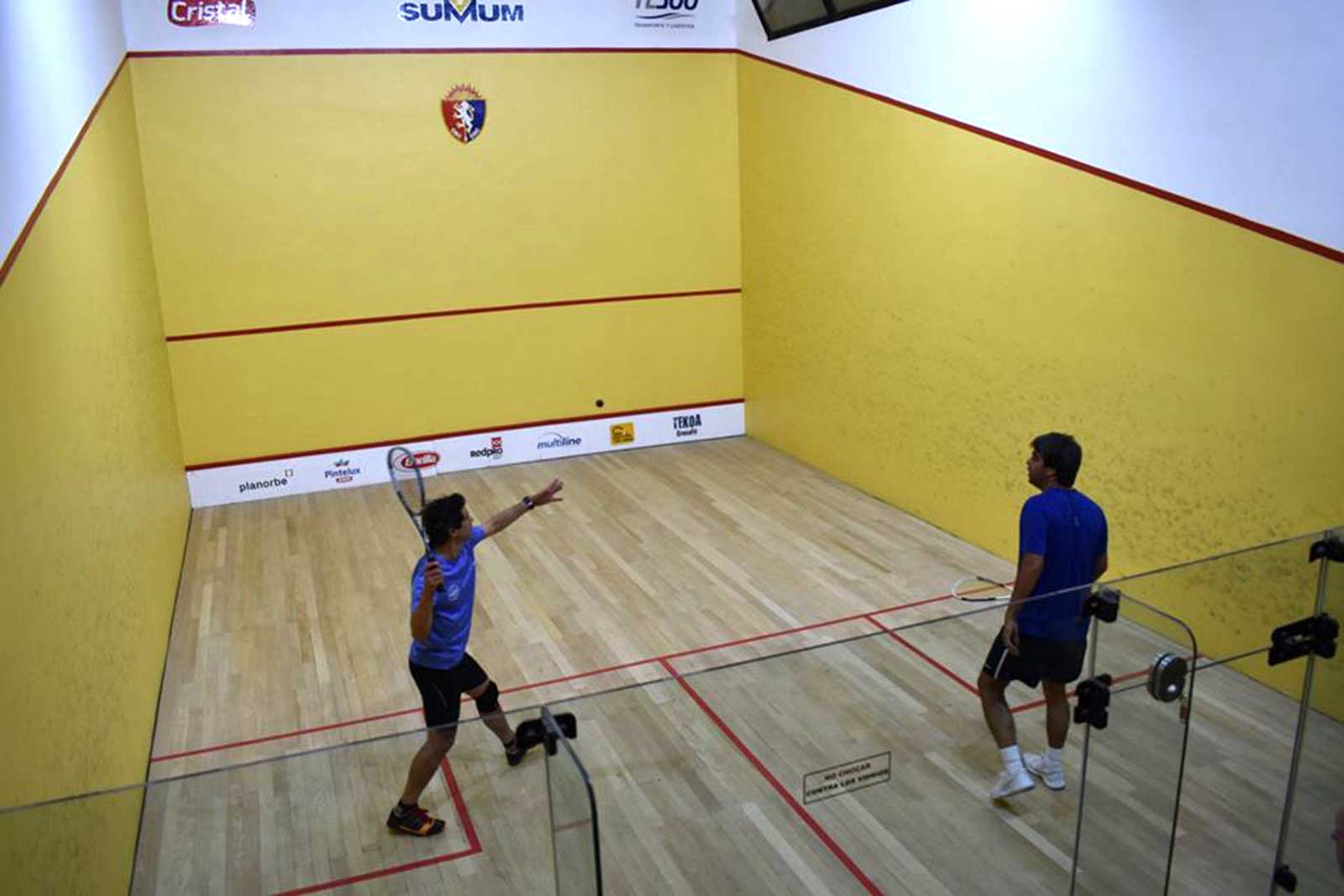 SQUASH_DESK-3